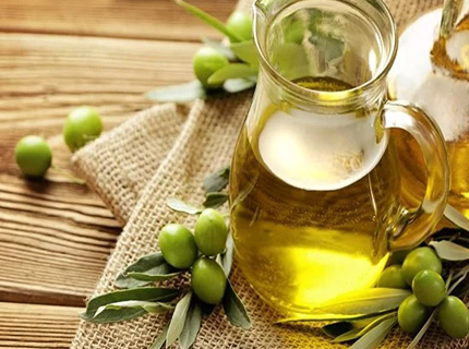 کرم مرطوب‌کننده پوست خشک